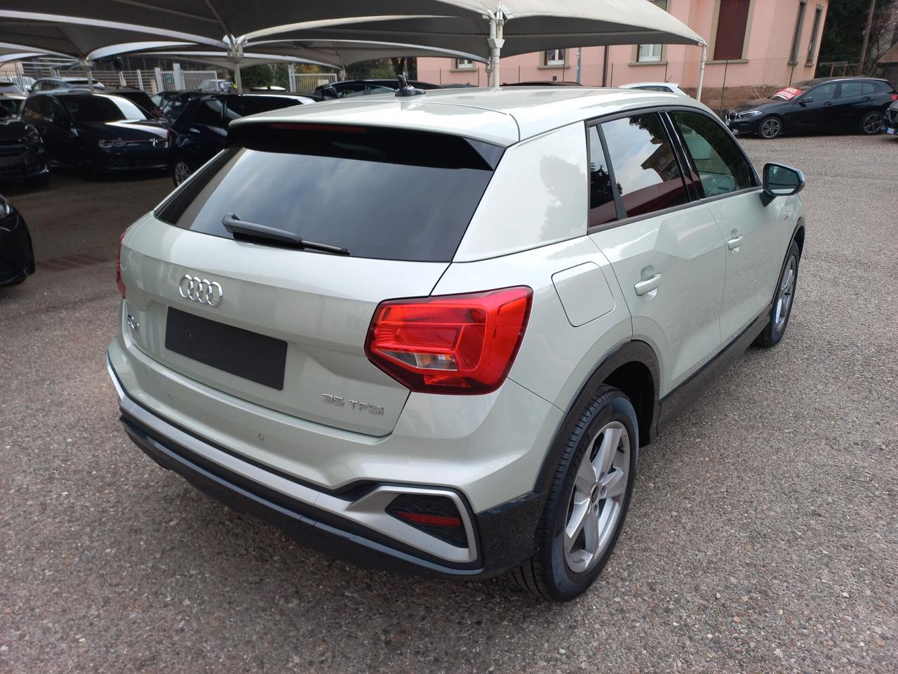 Audi Q2 35 TFSI S tronic line Edition
