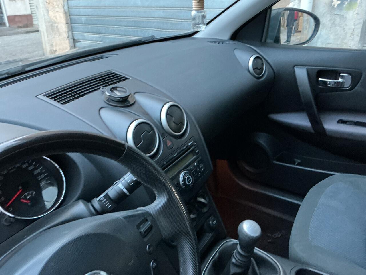 Nissan Qashqai 1.5 dCi DPF Tekna