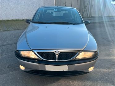 Lancia Y 1.2i cat LS