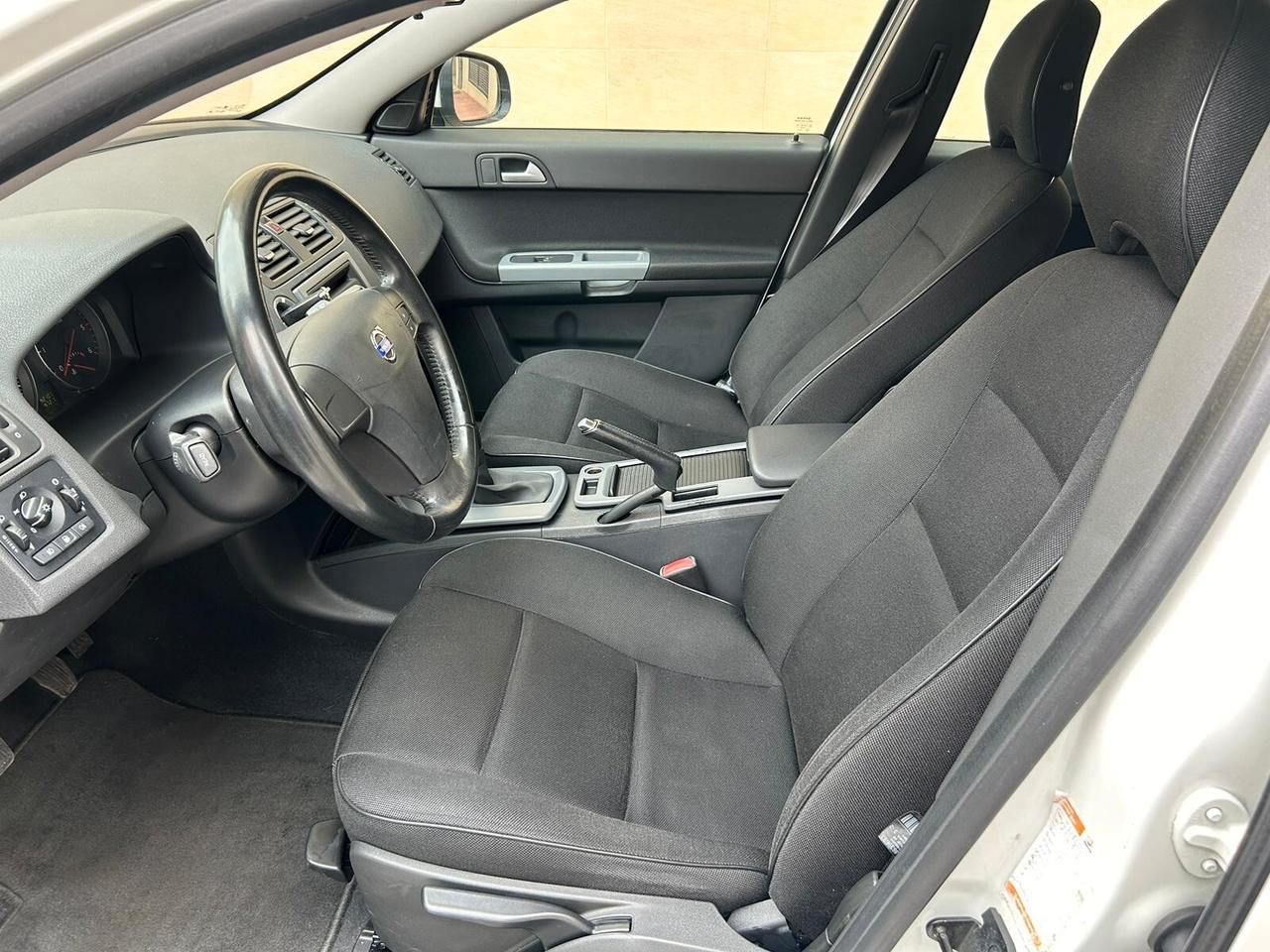 Volvo V50 1.6 D 2010