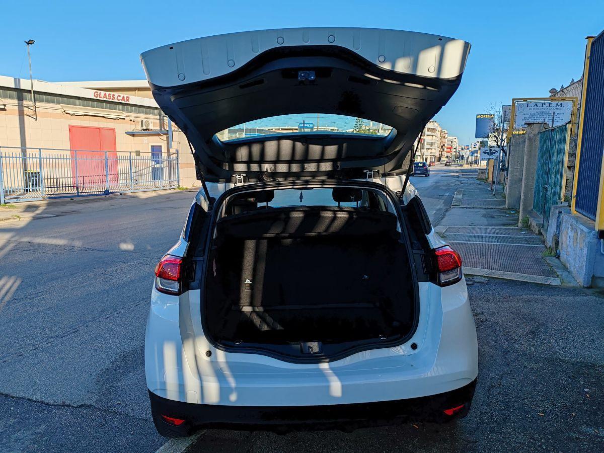 RENAULT Scénic dCi 8V 110 CV Energy Zen - 2017