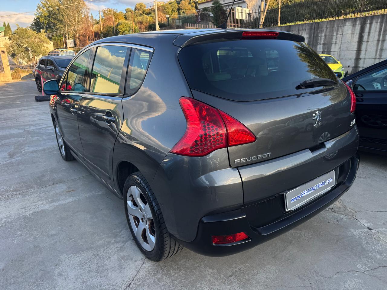 Peugeot 3008 1.6 HDi 115CV Business