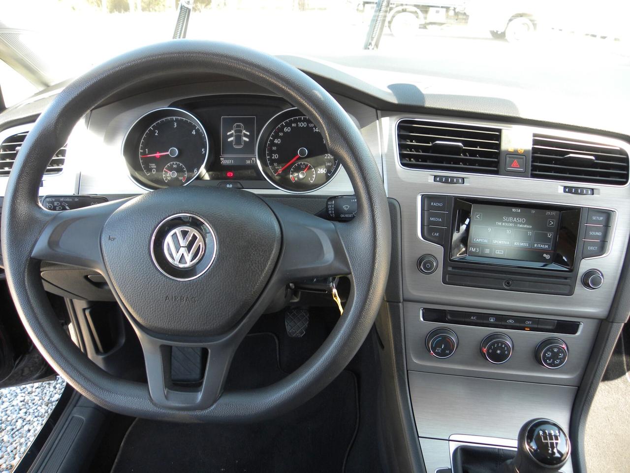 Volkswagen Golf 7 - 1.6 TDI 5p. Comfortline BlueMotion Technology CLIMA CERCHI CRUISE LED PDC