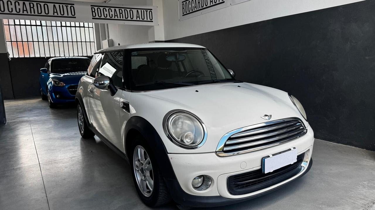 Mini 1.6 16V One (72kW)