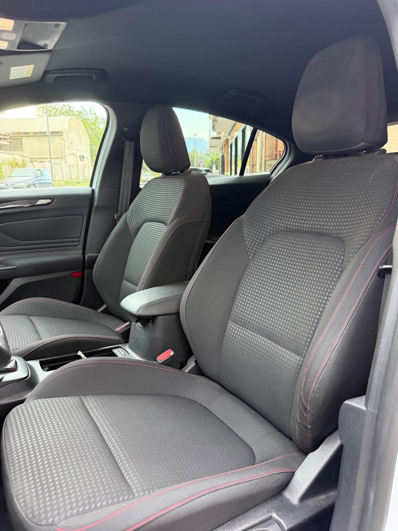 Ford Focus 1.0 EcoBoost Hybrid 125 CV 5p. ST-Line