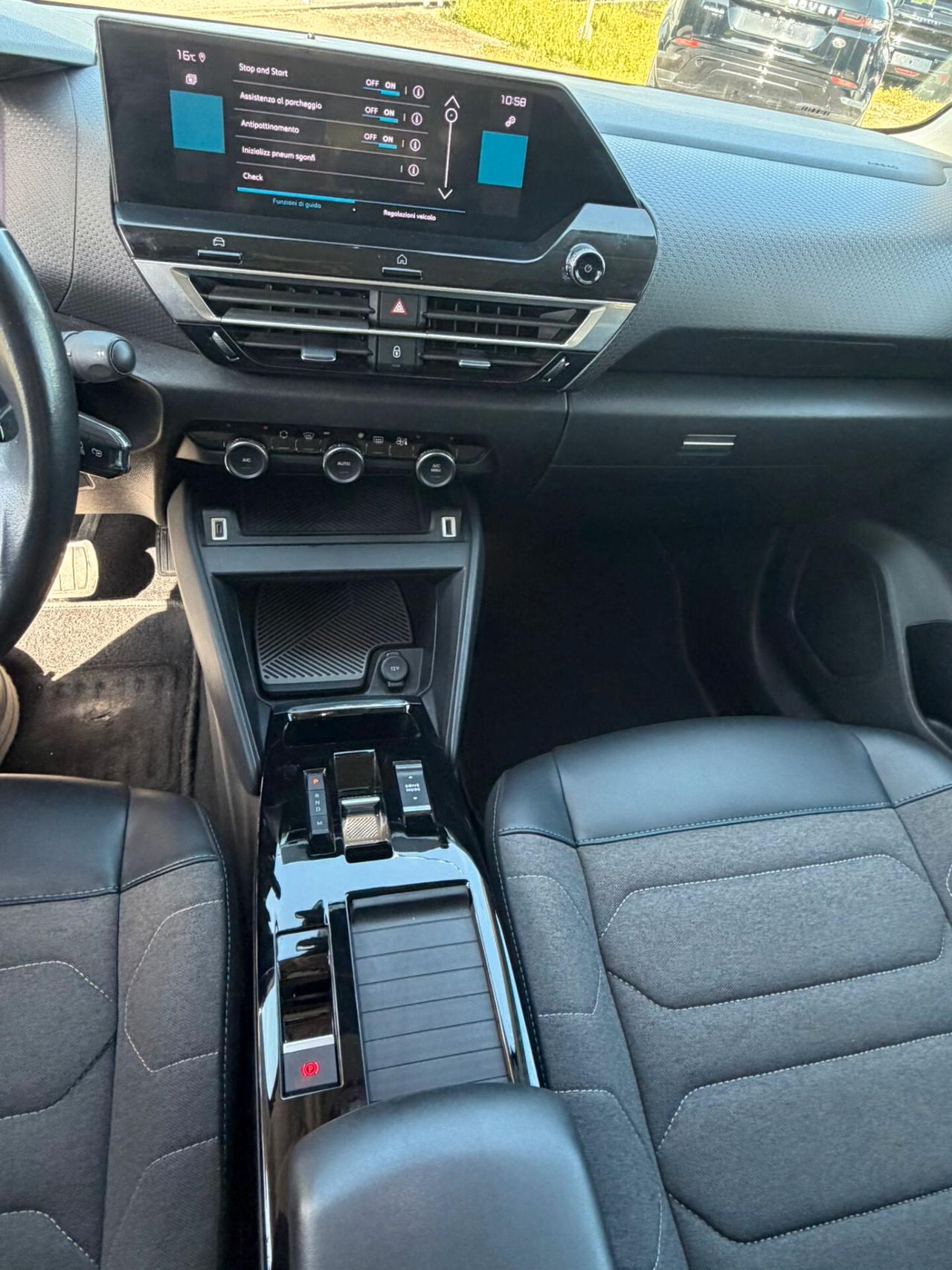 Citroen C4 BlueHDi 130 S&S EAT8 Feel Pack