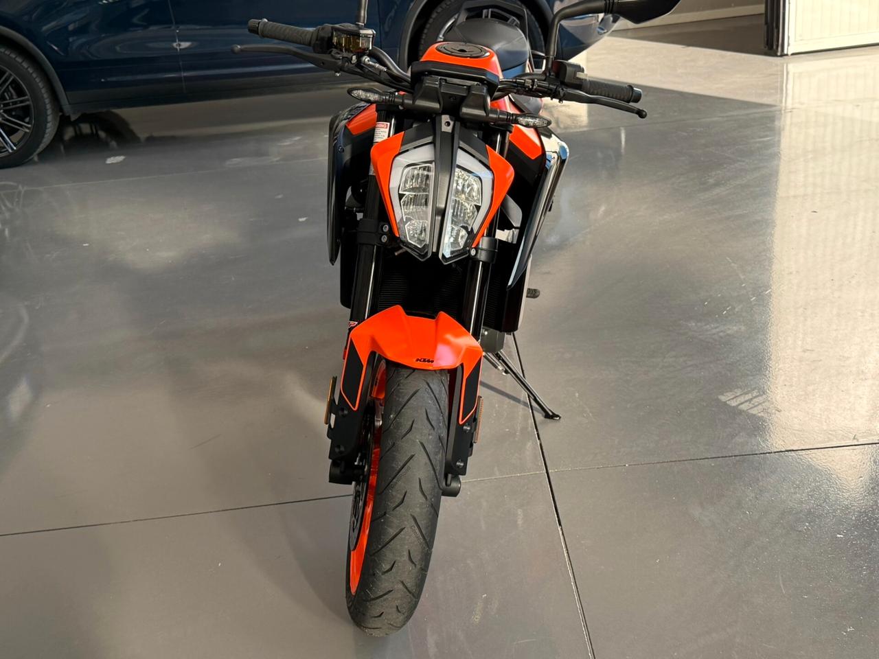 Ktm 890 Duke GP SPECIALE