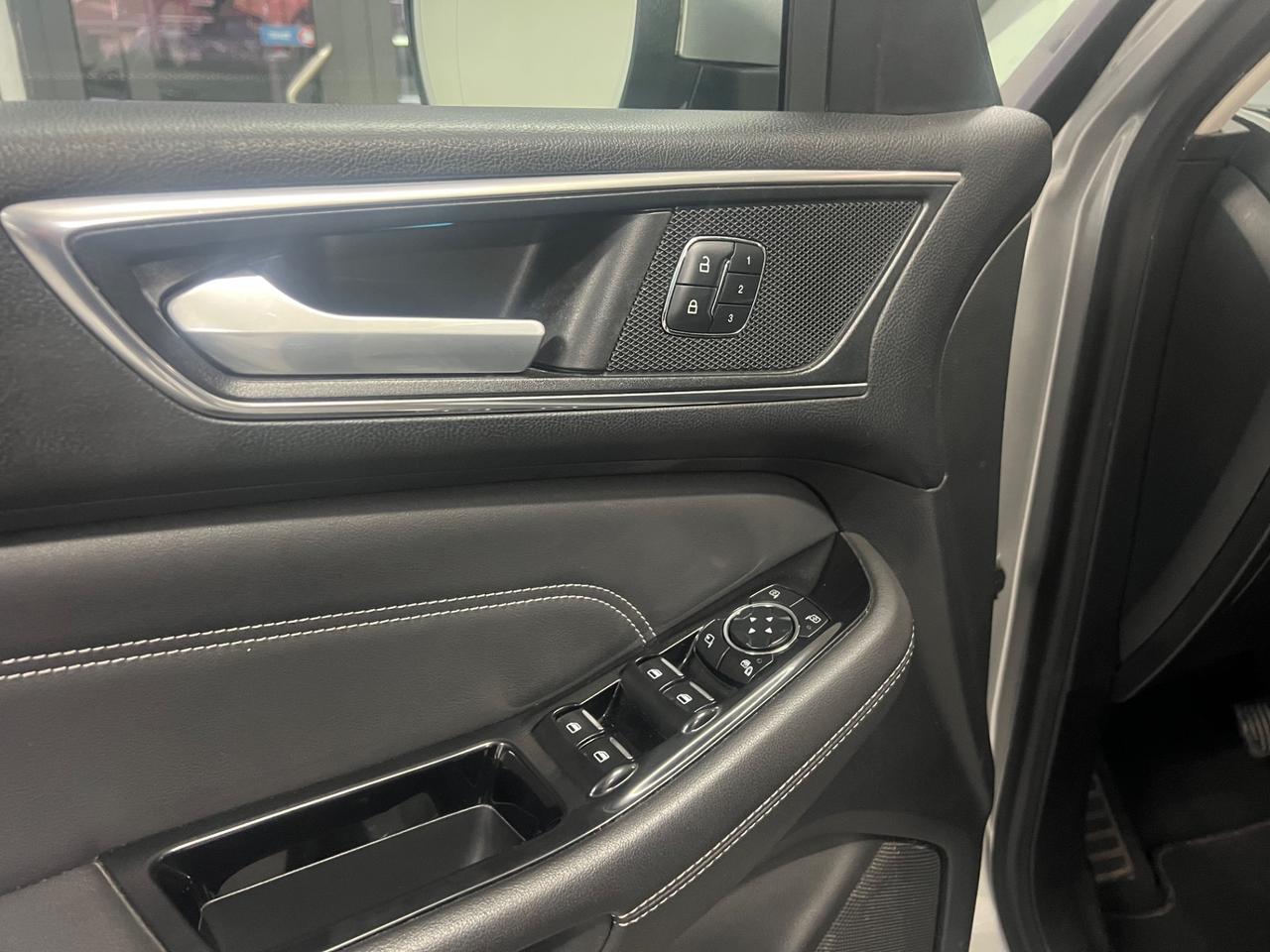 Ford S-Max 2.0 TDCi 180CV SETTE POSTI Powershift Titanium