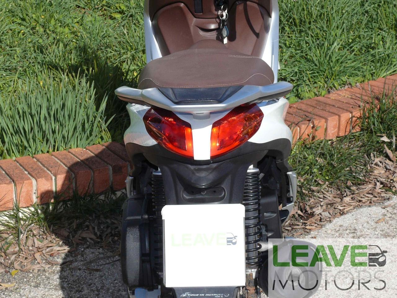 Piaggio Medley 125 Parabrezza (M1420)