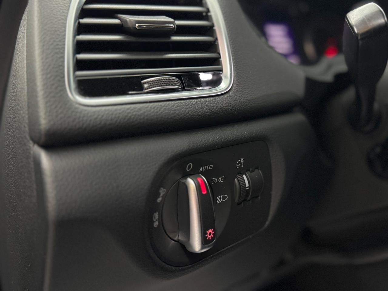 Audi Q3 2.0 TDI 184 CV S tronic quattro edition Sport