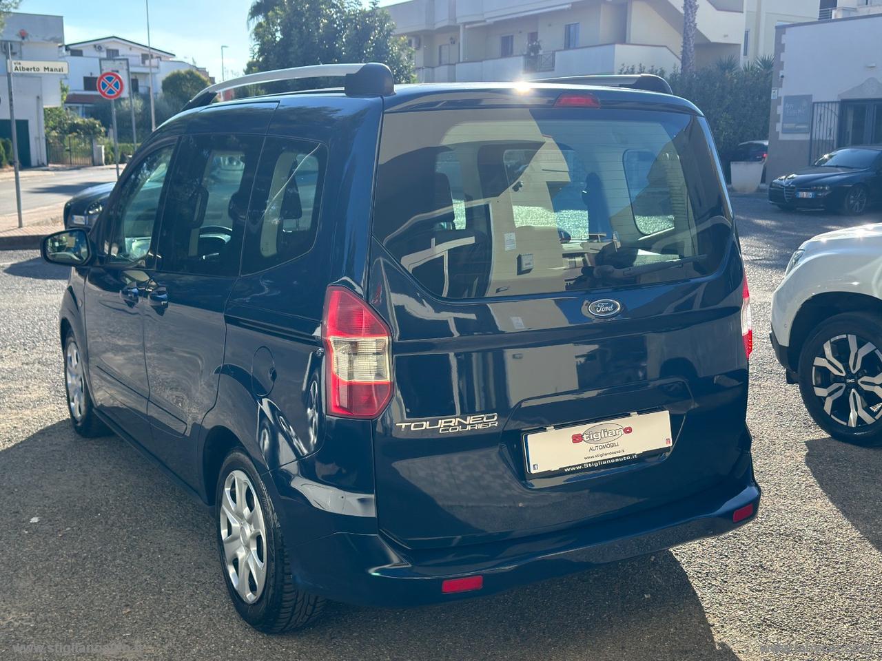 FORD Tourneo Courier 1.5 TDCI 75 CV Plus