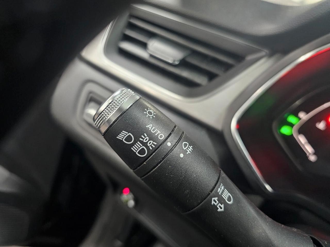 NUOVA RENAULT CAPTUR INTENS ENERGY BICOLOR EDITION 1.0 TCE 101CV B/GPL