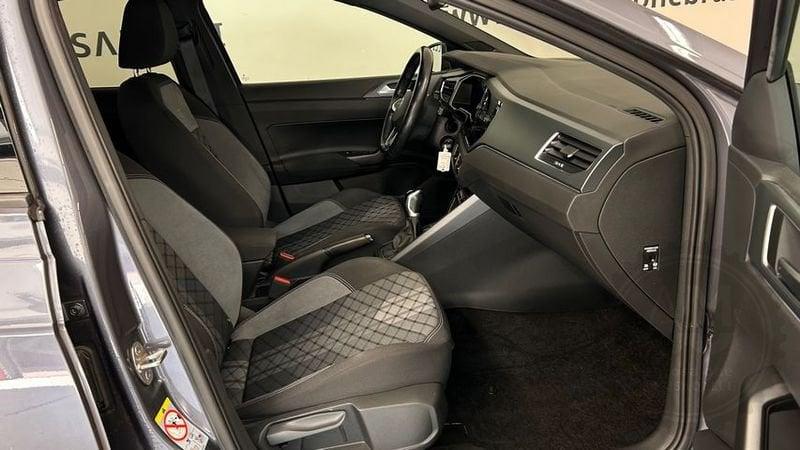 Volkswagen Polo 1.0 TSI R-Line TECH PACK|PARK ASSIT|F.MATRIX
