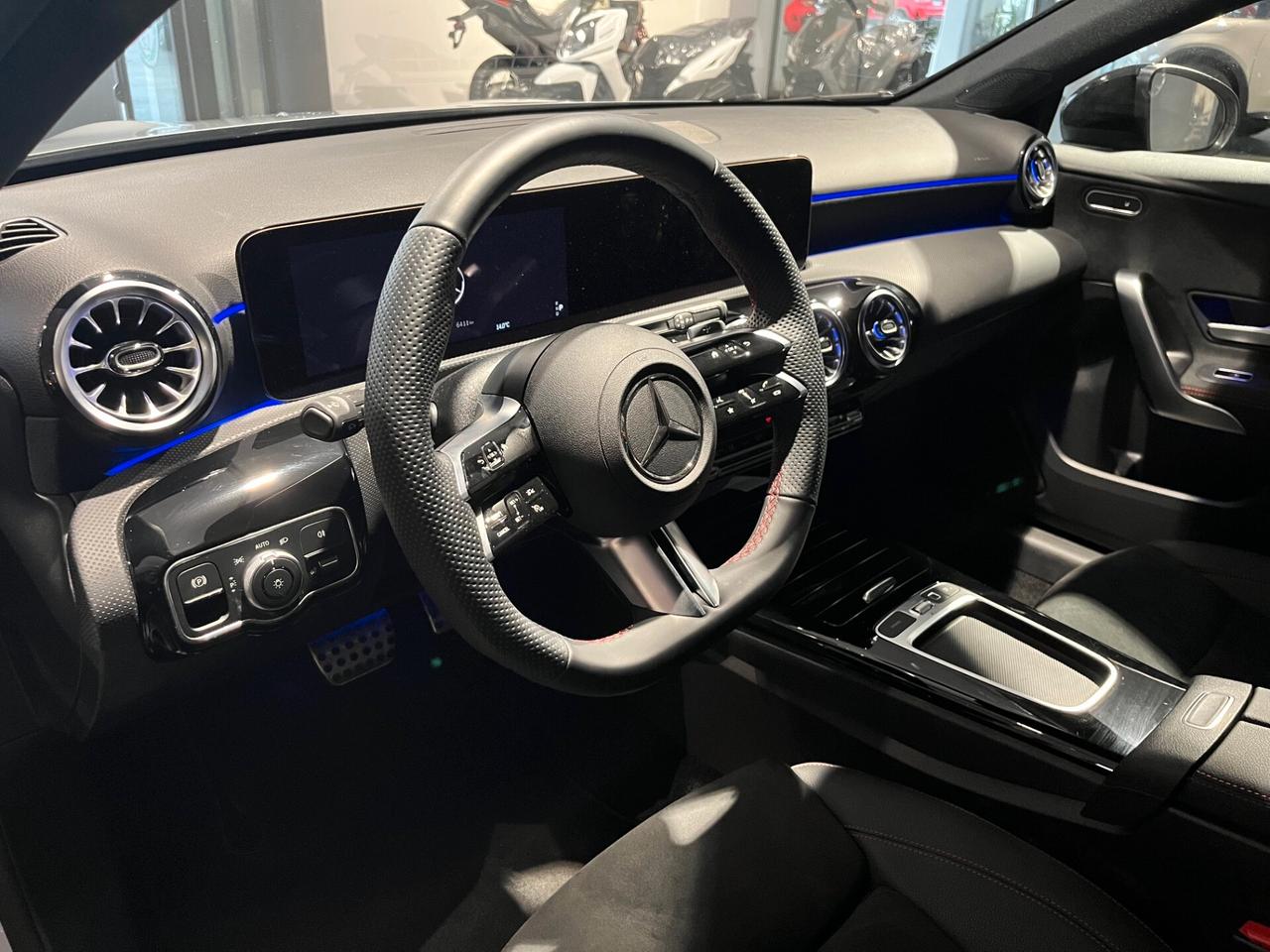 Mercedes-benz A 200 AMG EDITION PREMIUM