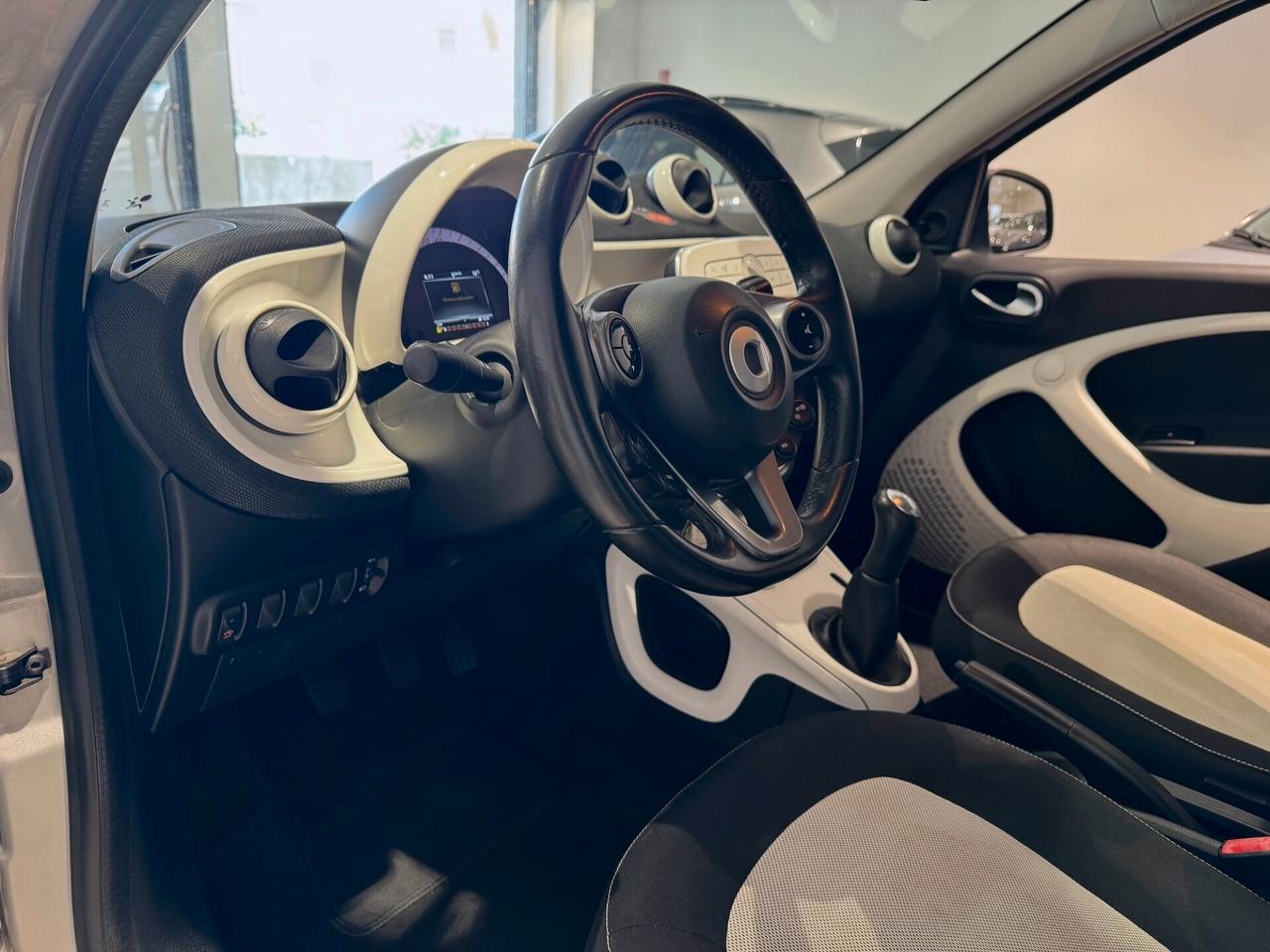 Smart ForFour 70 1.0 Passion