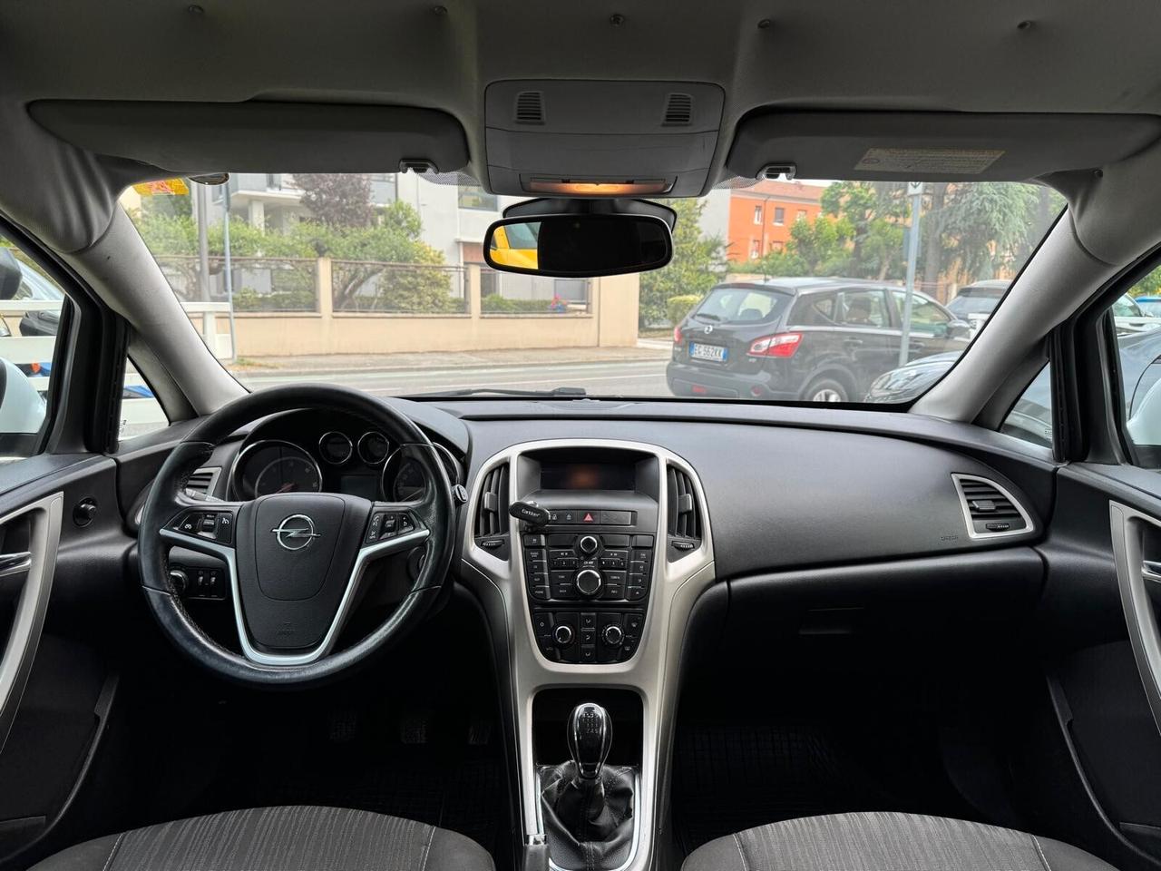 OPEL ASTRA 1.7 CDTI 110cv 5p COSMO NEOPATENT