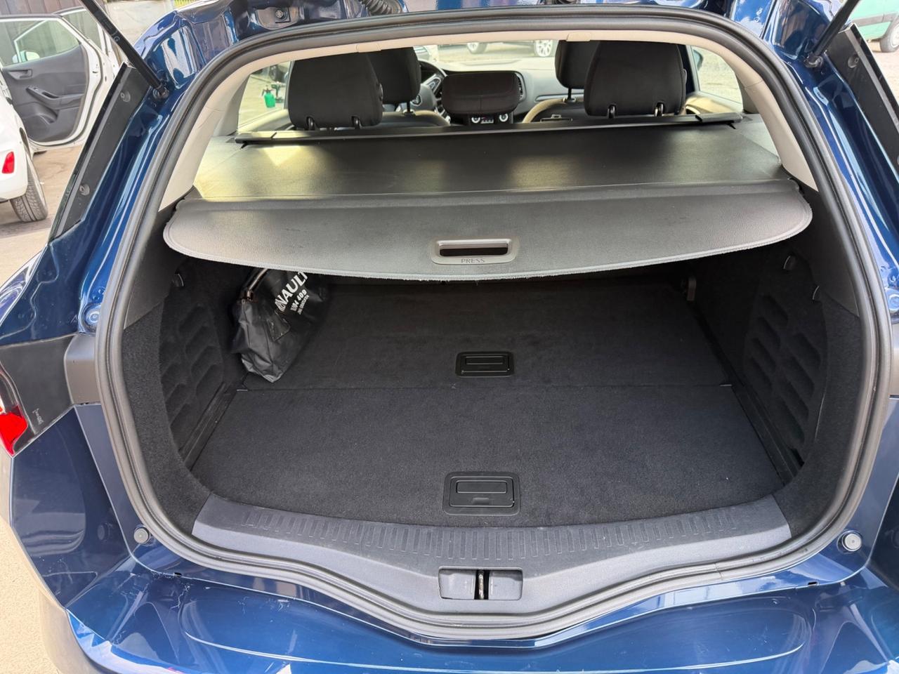 Renault Megane Mégane Sporter Blue dCi 95 CV Duel