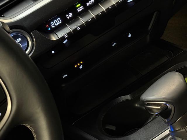 LEXUS UX 250h UX Hybrid 4WD Premium
