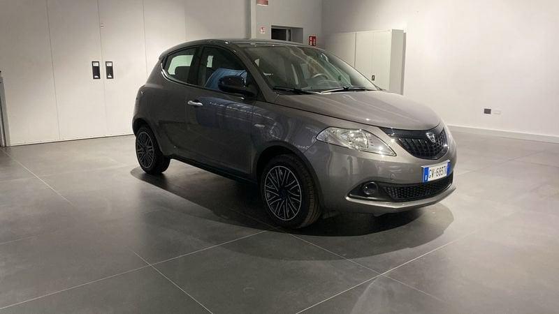 Lancia Ypsilon 1.0 FireFly 5 porte S&S Hybrid Oro