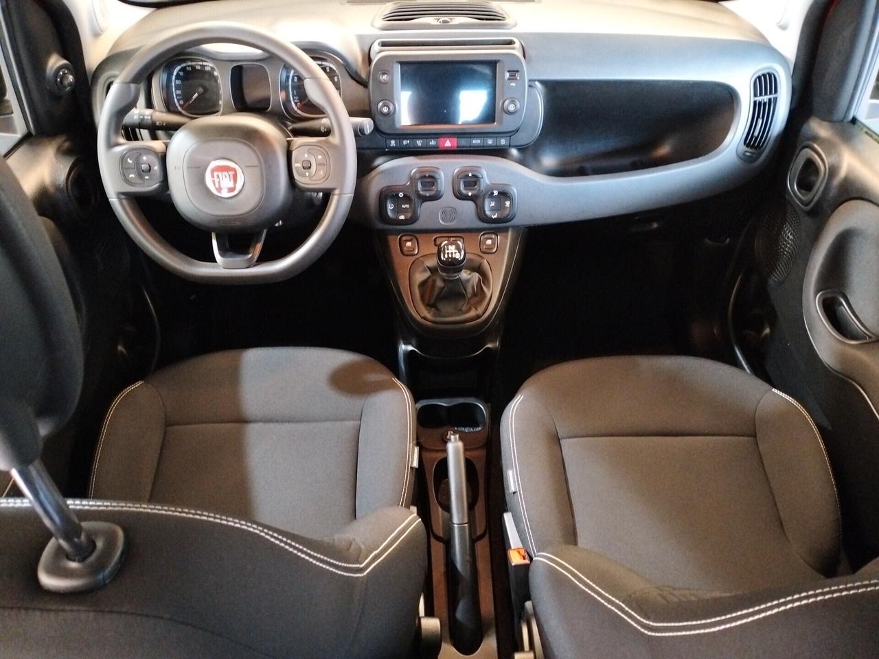 Fiat Panda 1.0 FireFly S&S Hybrid City Cross - NEOPATENTATI