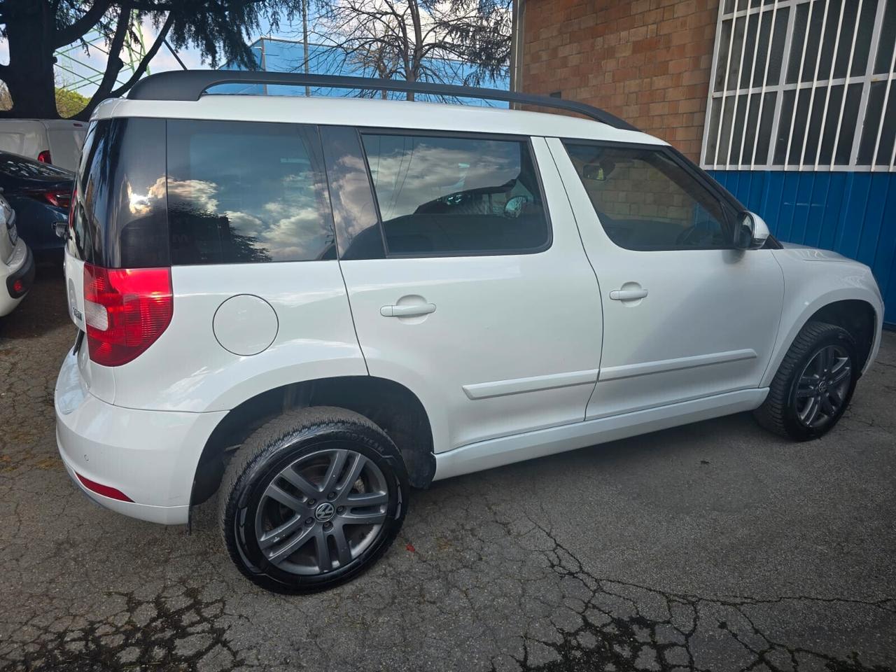 Skoda Yeti Outdoor 1.2 TSI DSG Ambition rate da 99.00