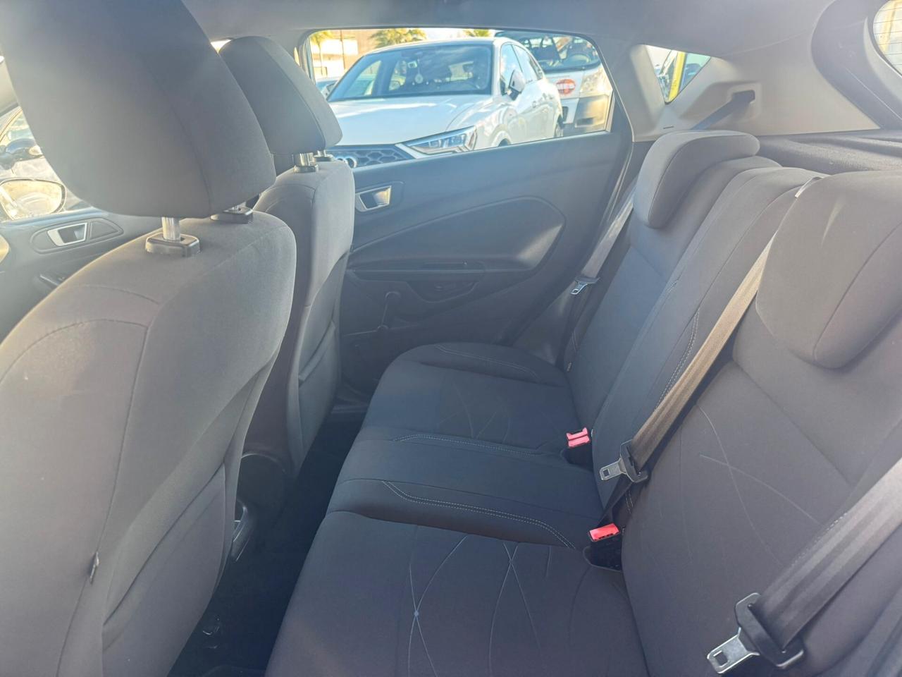 Ford Fiesta 1.4 5 porte Bz.- GPL Business