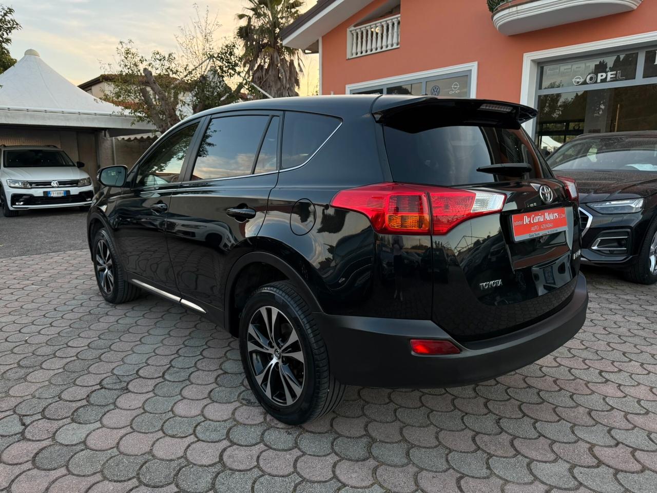 Toyota RAV4 2.0 D-4D 125CV 2WD Active - 2015