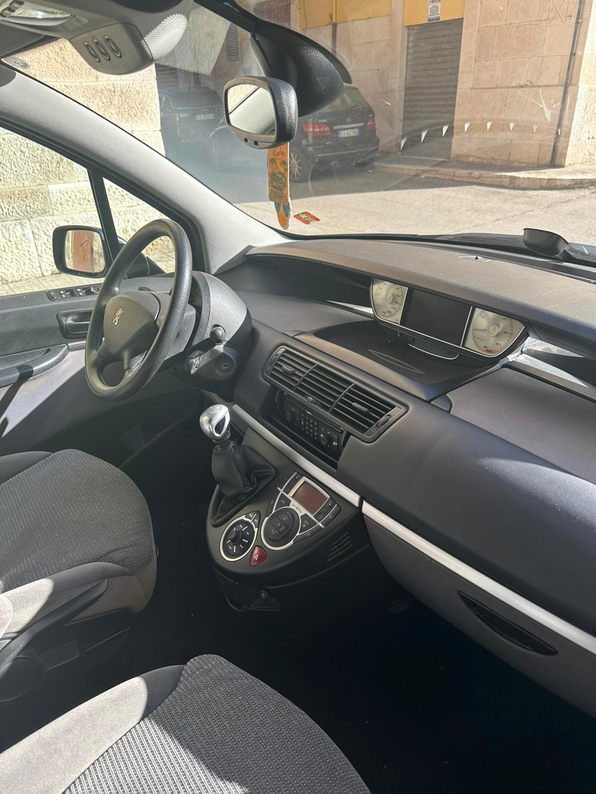 Peugeot 807 2.0 HDi Norwest 7 posti navi full