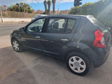 Dacia Sandero 1.4 8V GPL