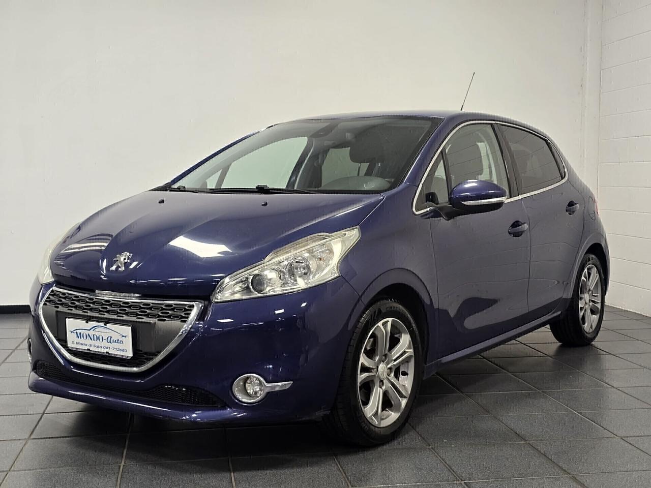 Peugeot 208 1.2 VTi 82 CV Allure 2013 NEOPATENTATI