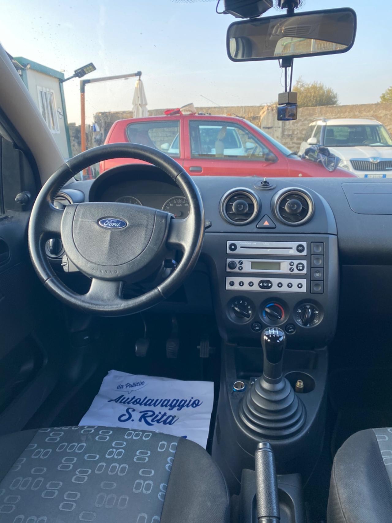 Ford Fiesta 1.2 GPL Economica