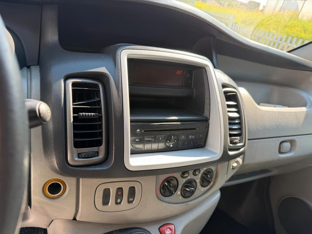 Renault Trafic T27 2.5 dCi/150 PC-TN Passenger Comfort DPF QS
