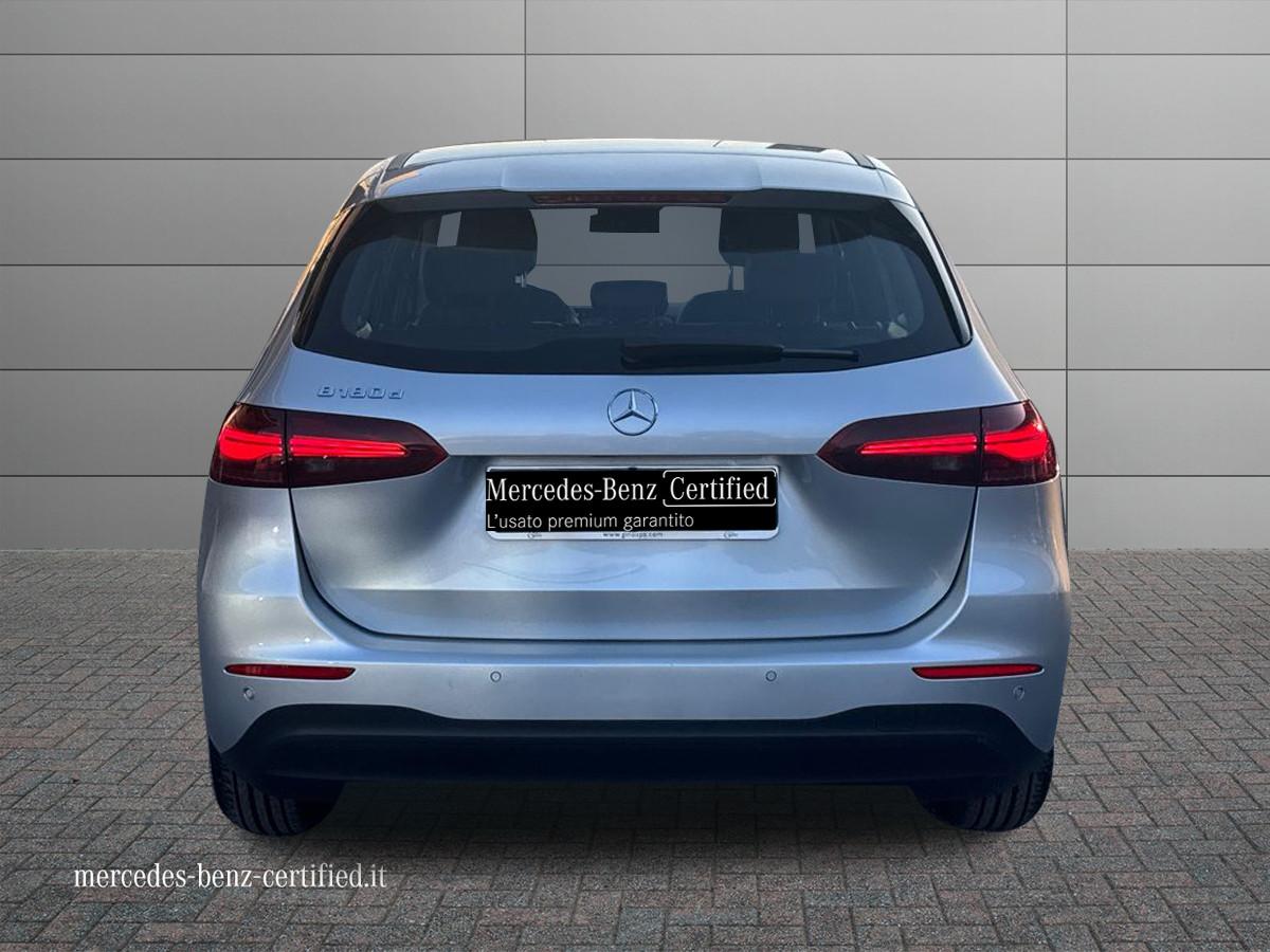 Mercedes-Benz B 180 d Advanced auto