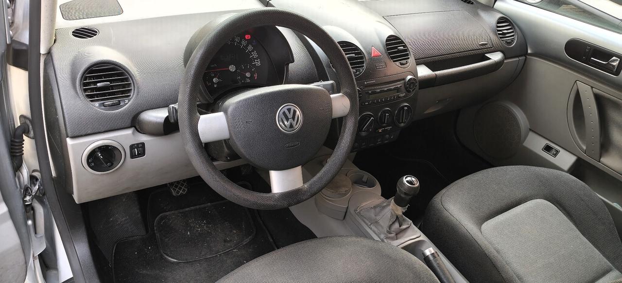 Volkswagen New Beetle 1.9 TDI 101CV Cabrio