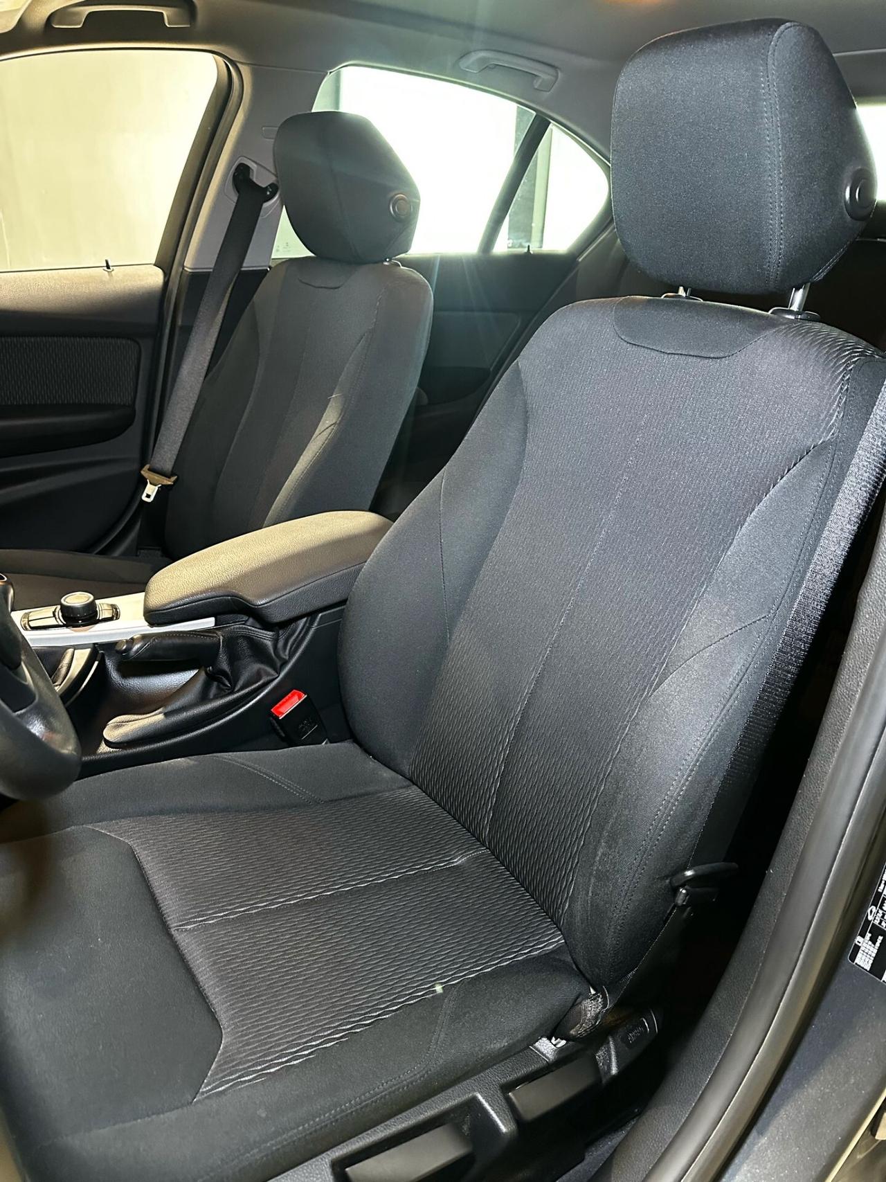 Bmw 320 320d Business Advantage IVA ESPOSTA