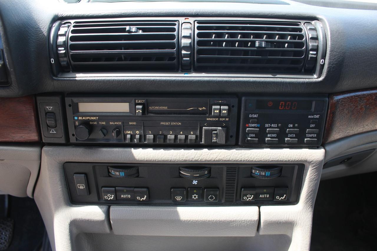 BMW SERIE 730 184 CV