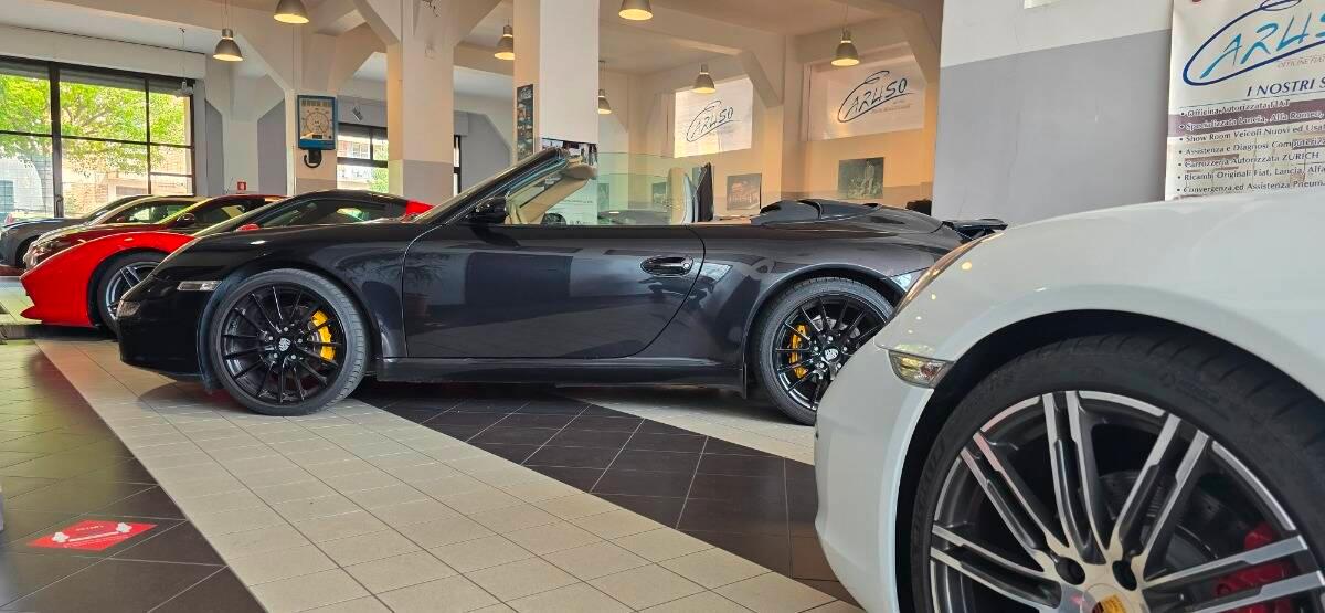 Porsche 997 997 carrera cabrio *Motore Nuovo*