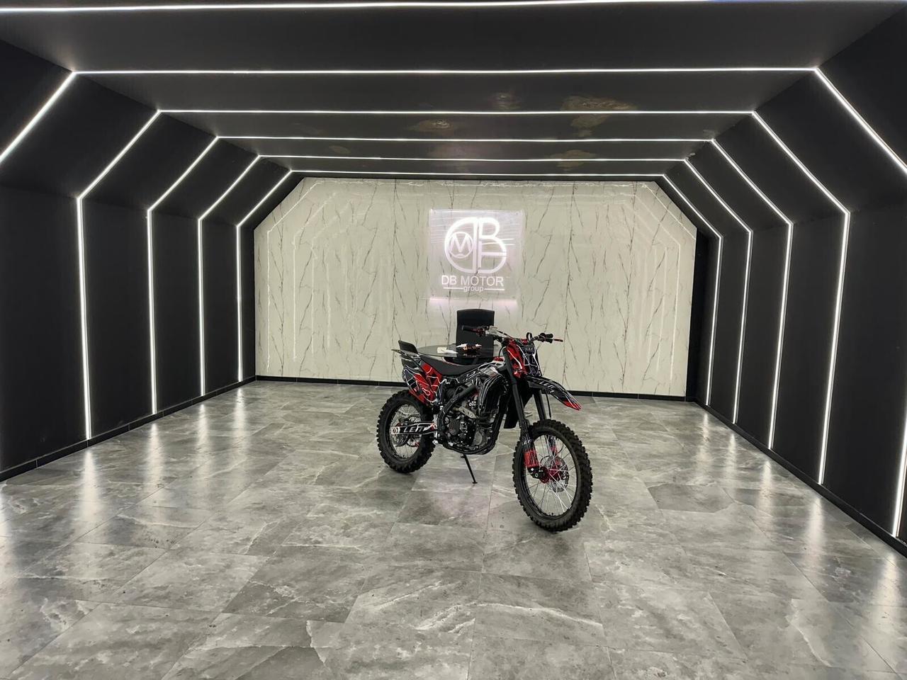 Lem CROSS J300 CC