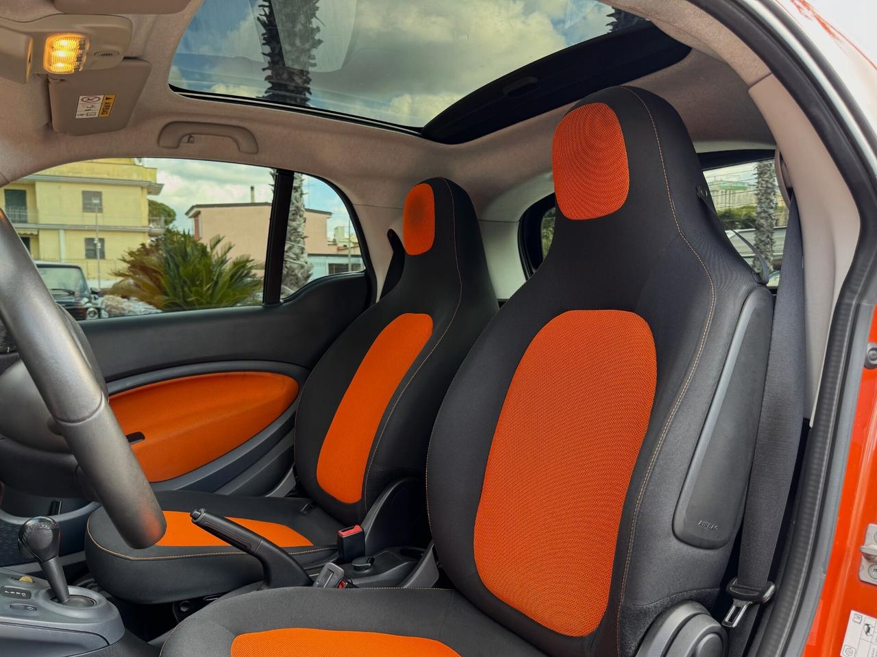 Smart forTwo 1.0 Passion 71CV Twinamic TETTO LED