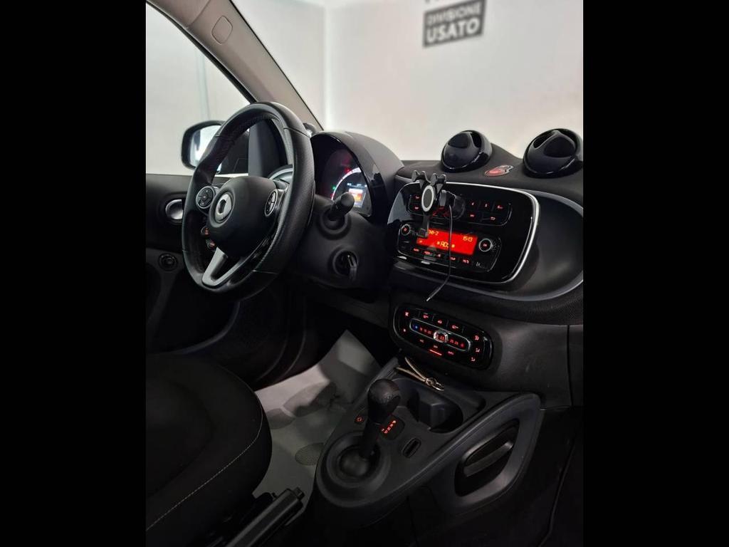 Smart fortwo coupe 0.9 Turbo Passion twinamic