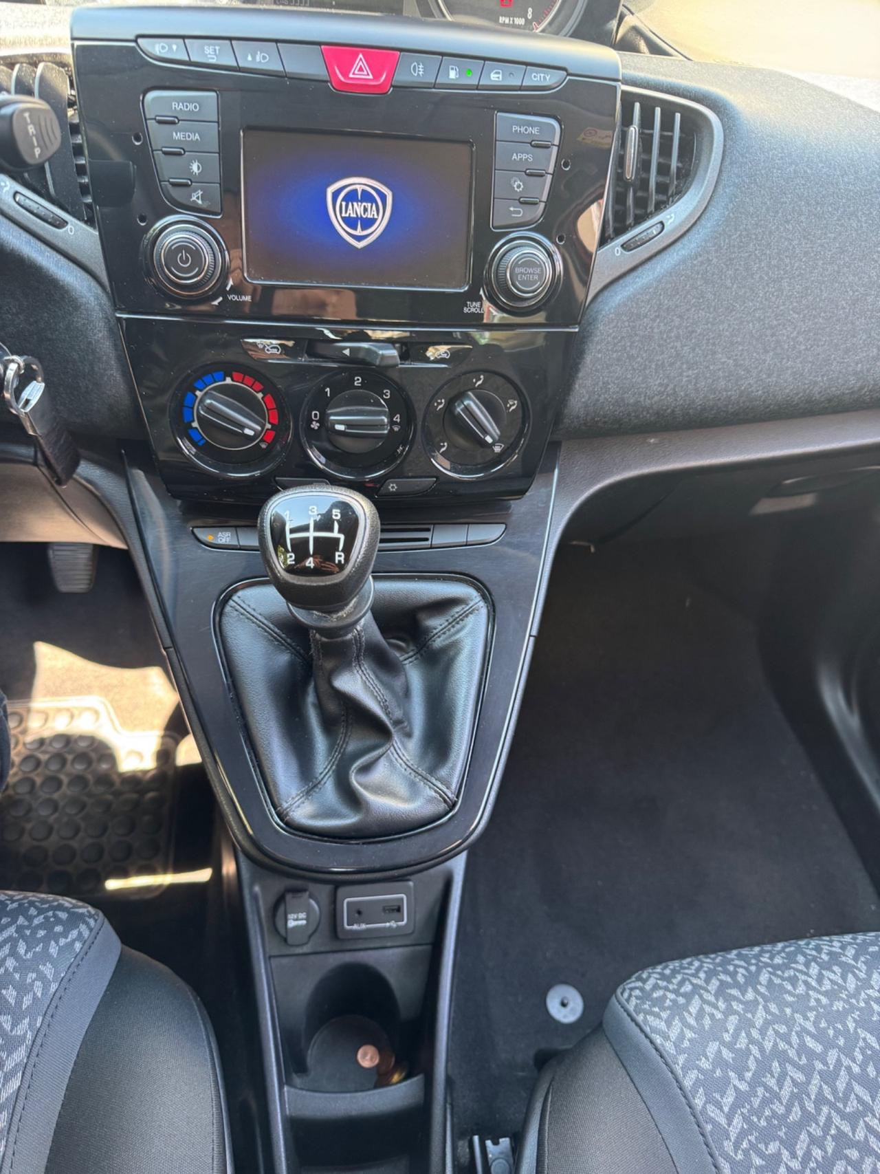 Lancia Ypsilon 0.9 TwinAir Metano Ecochic