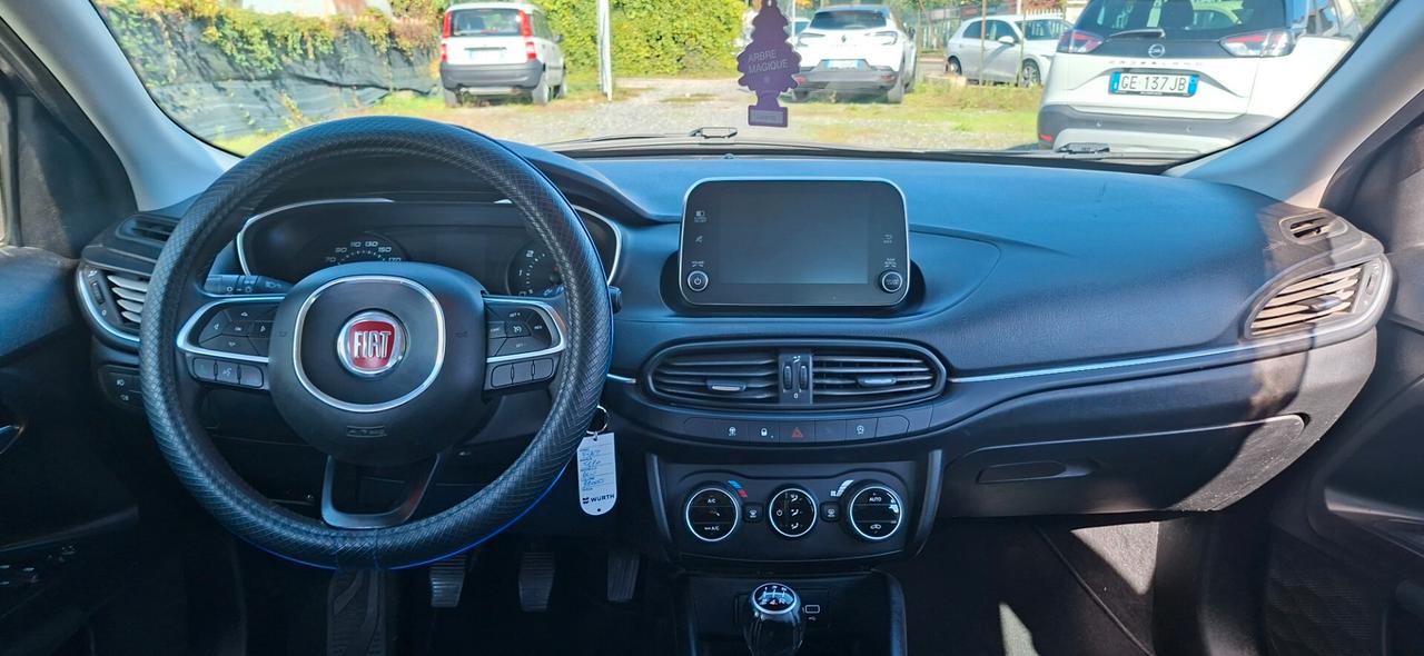 Fiat Tipo 1.3 Mjt S&S 5 p Easy