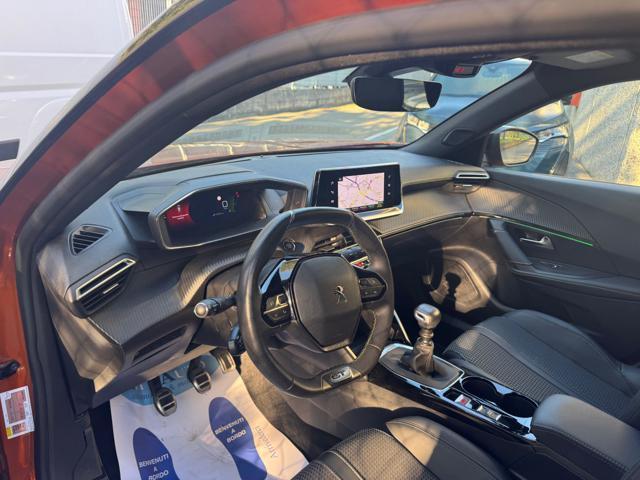 PEUGEOT 2008 PureTech 130CV GT NAVI+RETR.