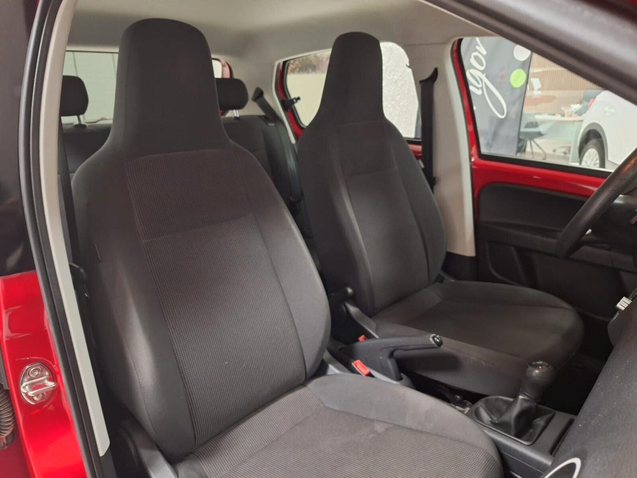 Volkswagen up! 1.0 60CV - TAKE UP!