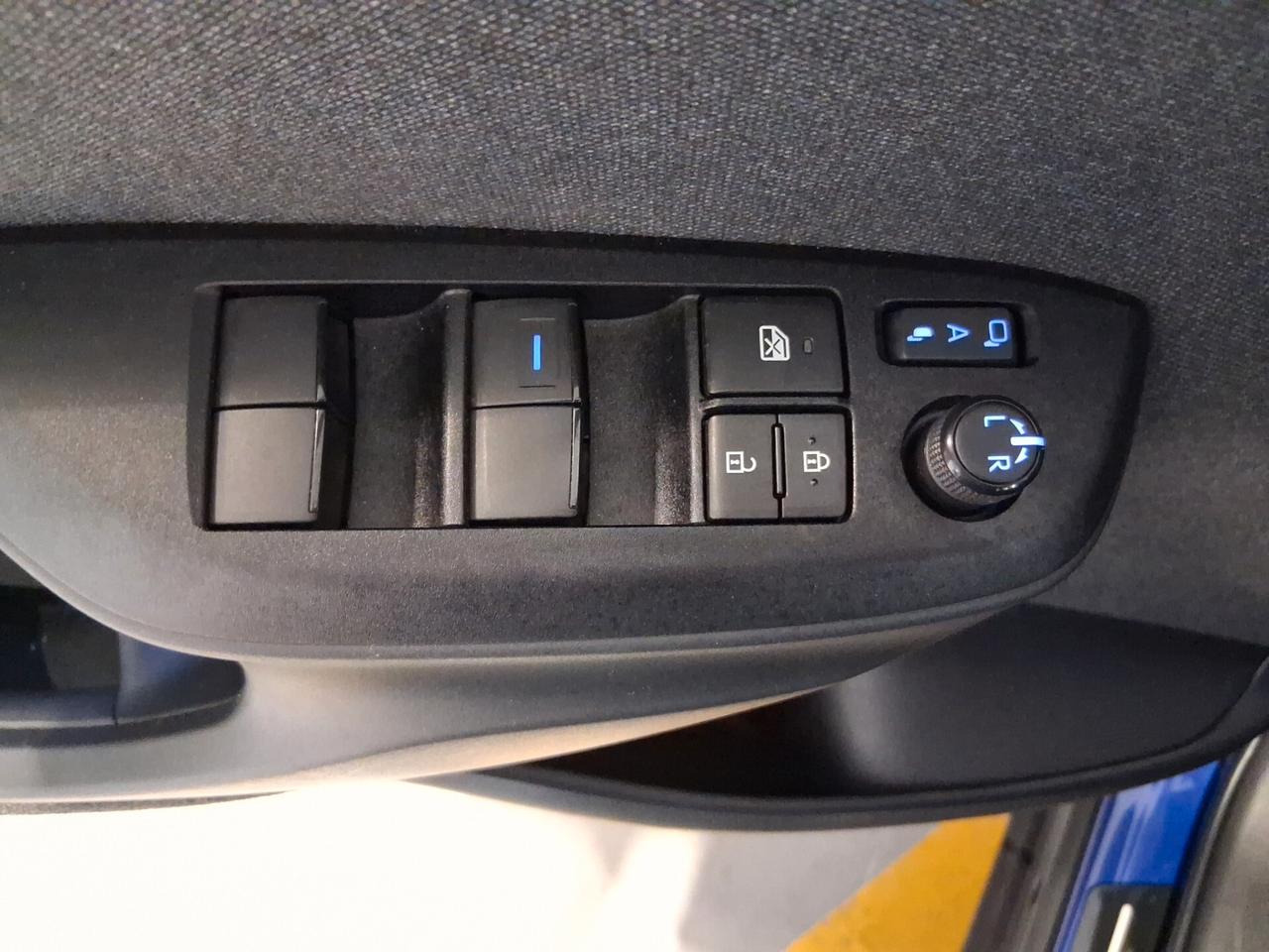 Toyota Yaris Cross 1.5 Hybrid 5p. E-CVT AWD-i Adventure
