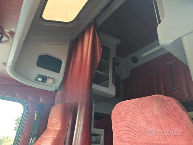 Trattore stradale freightliner