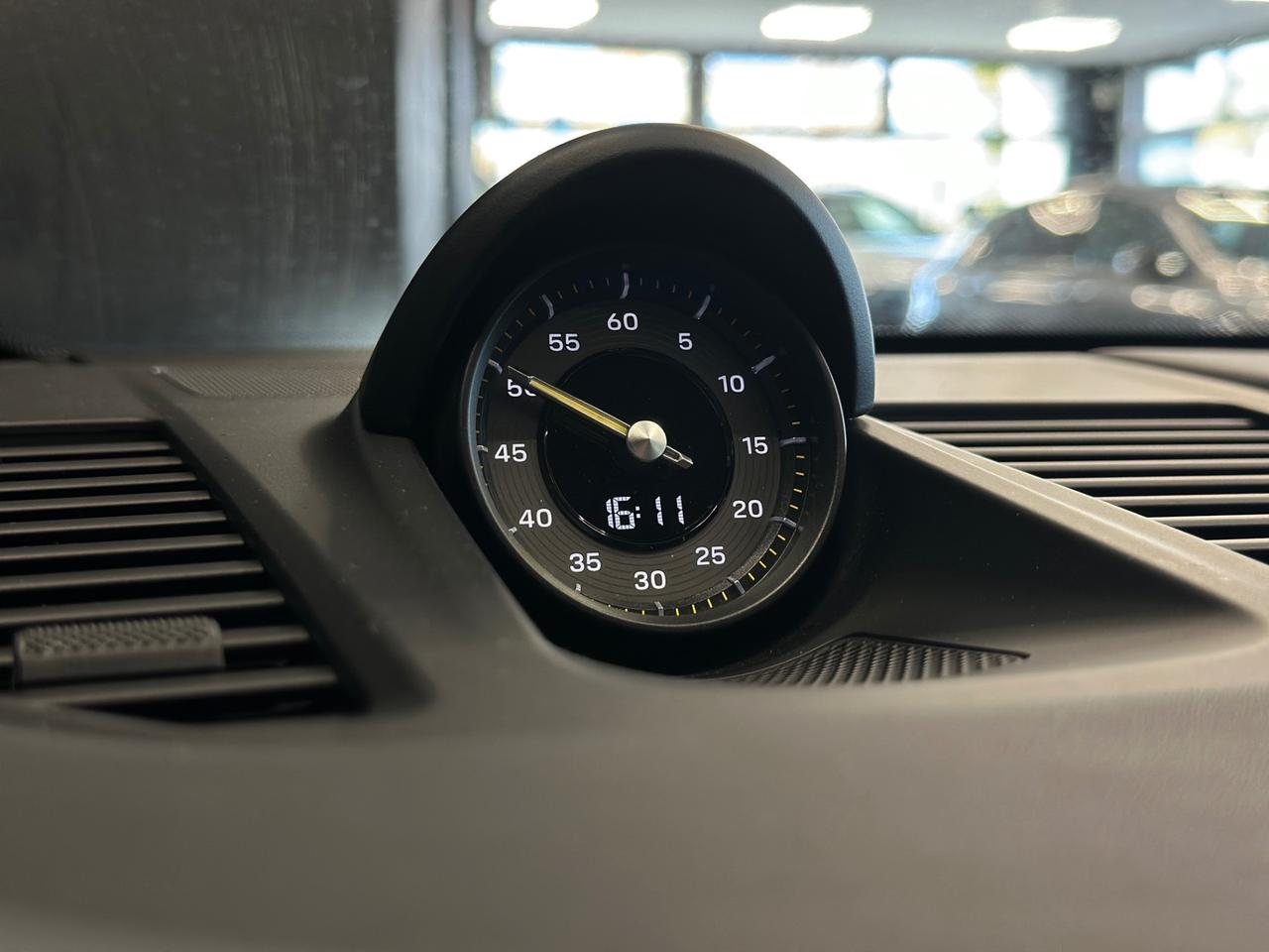 Porsche 911 Coupe 4.0 GT3 auto