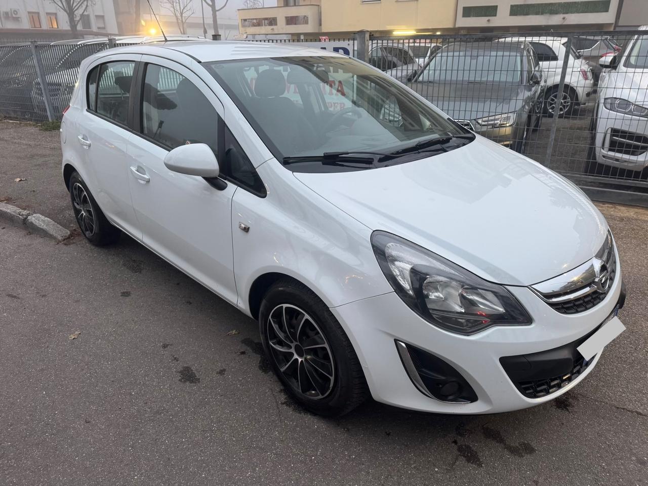 Opel Corsa 1.2 85CV 5 P GPL neopat garanzia 12 mesi
