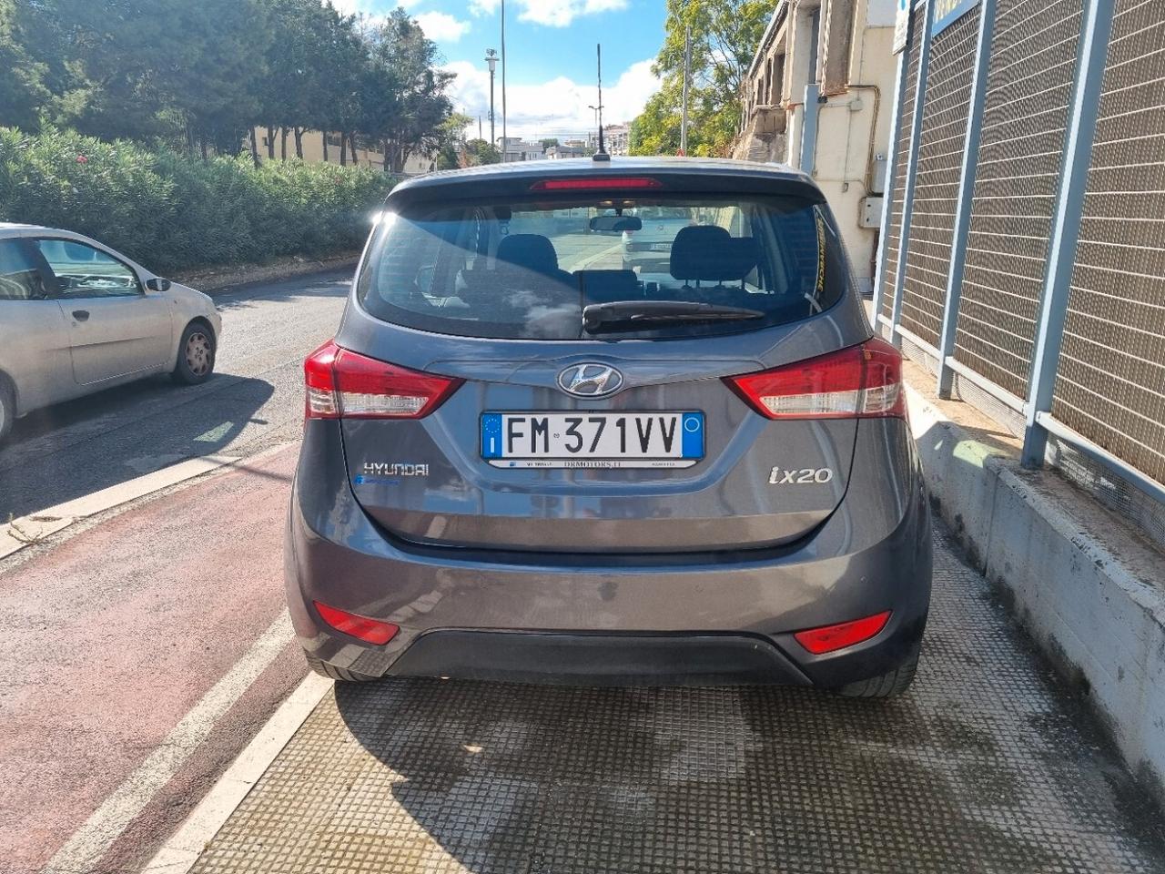 Hyundai iX20 1.4 CRDI 90 CV APP MODE