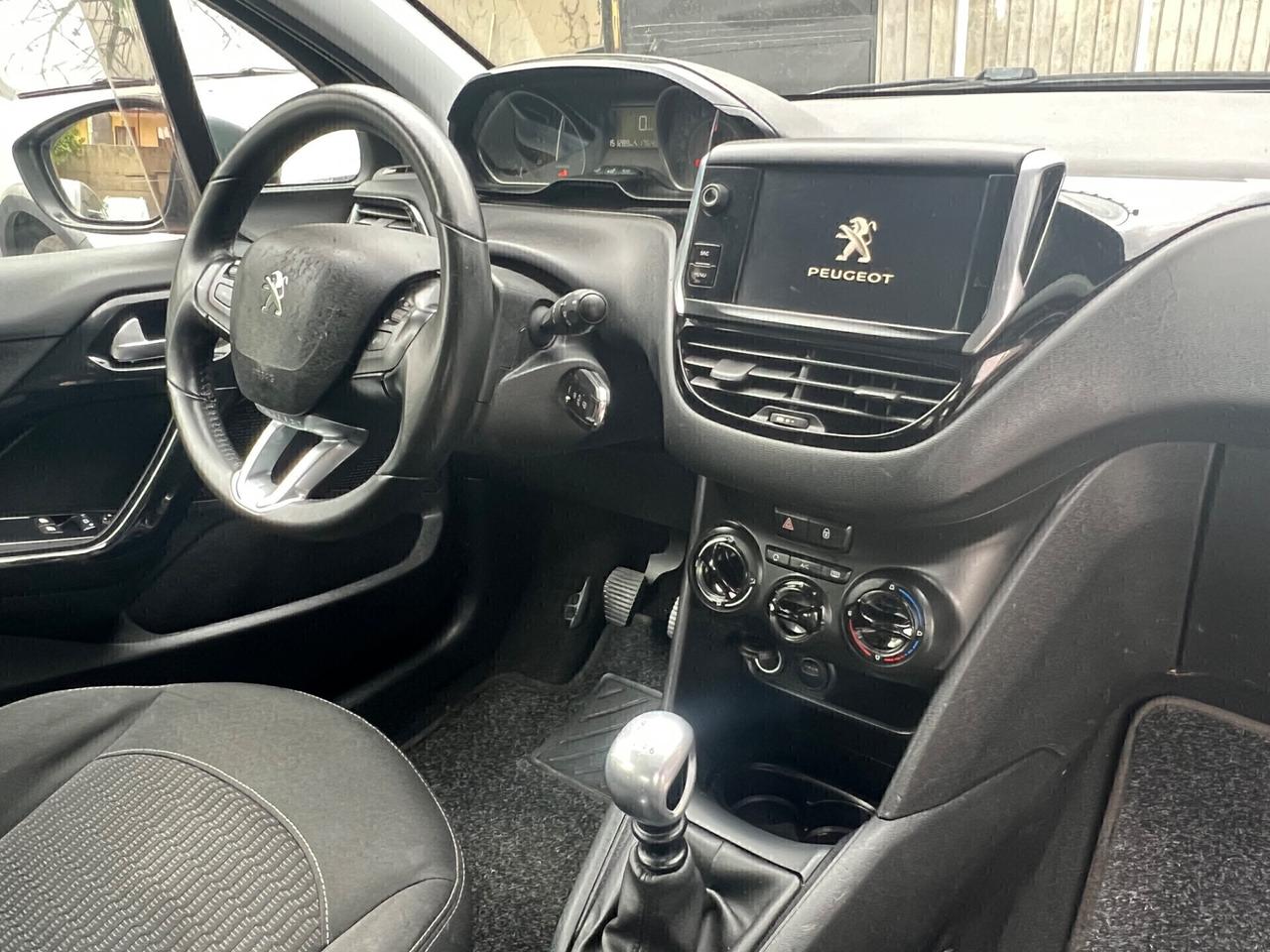 Peugeot 208 BlueHDi 100 S&S 5 porte GT Line